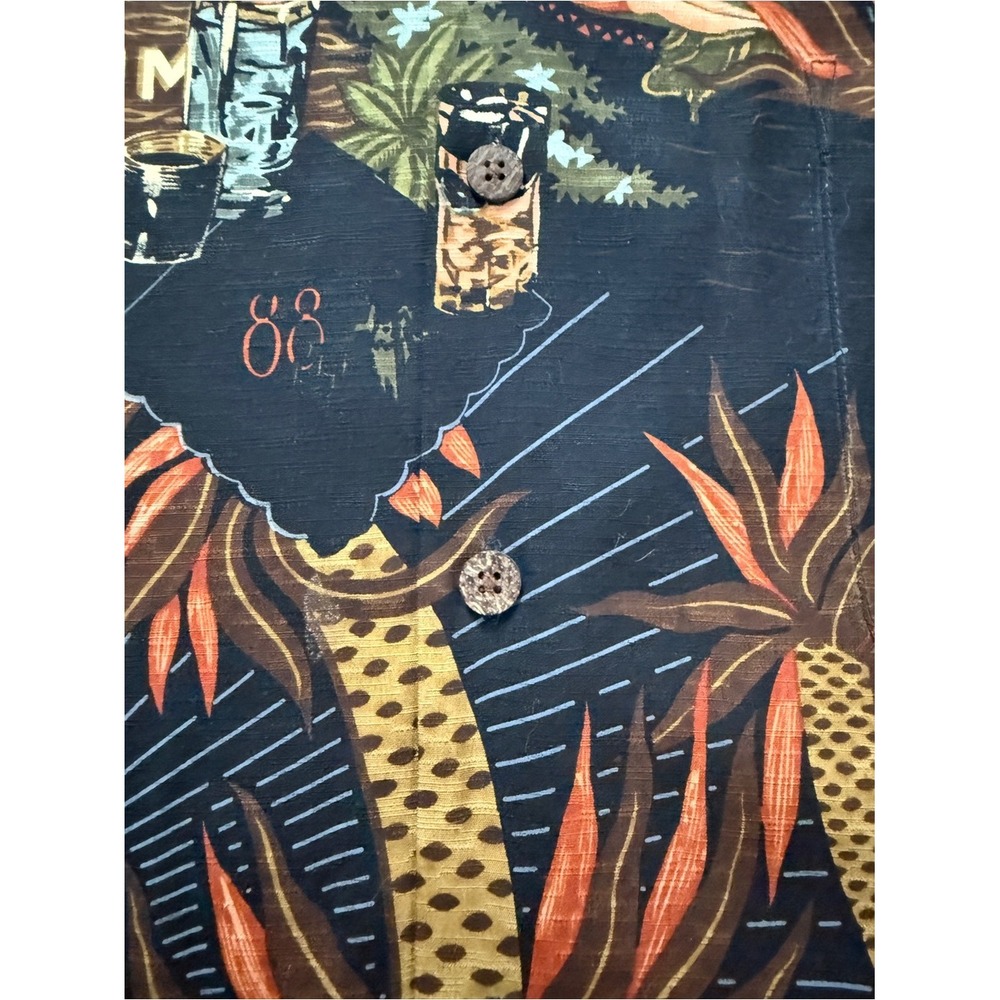 NWOT Tommy Bahama Black Havana Pin-Up Girl 100% Silk Camp Shirt L Resortwear - Picture 8 of 8